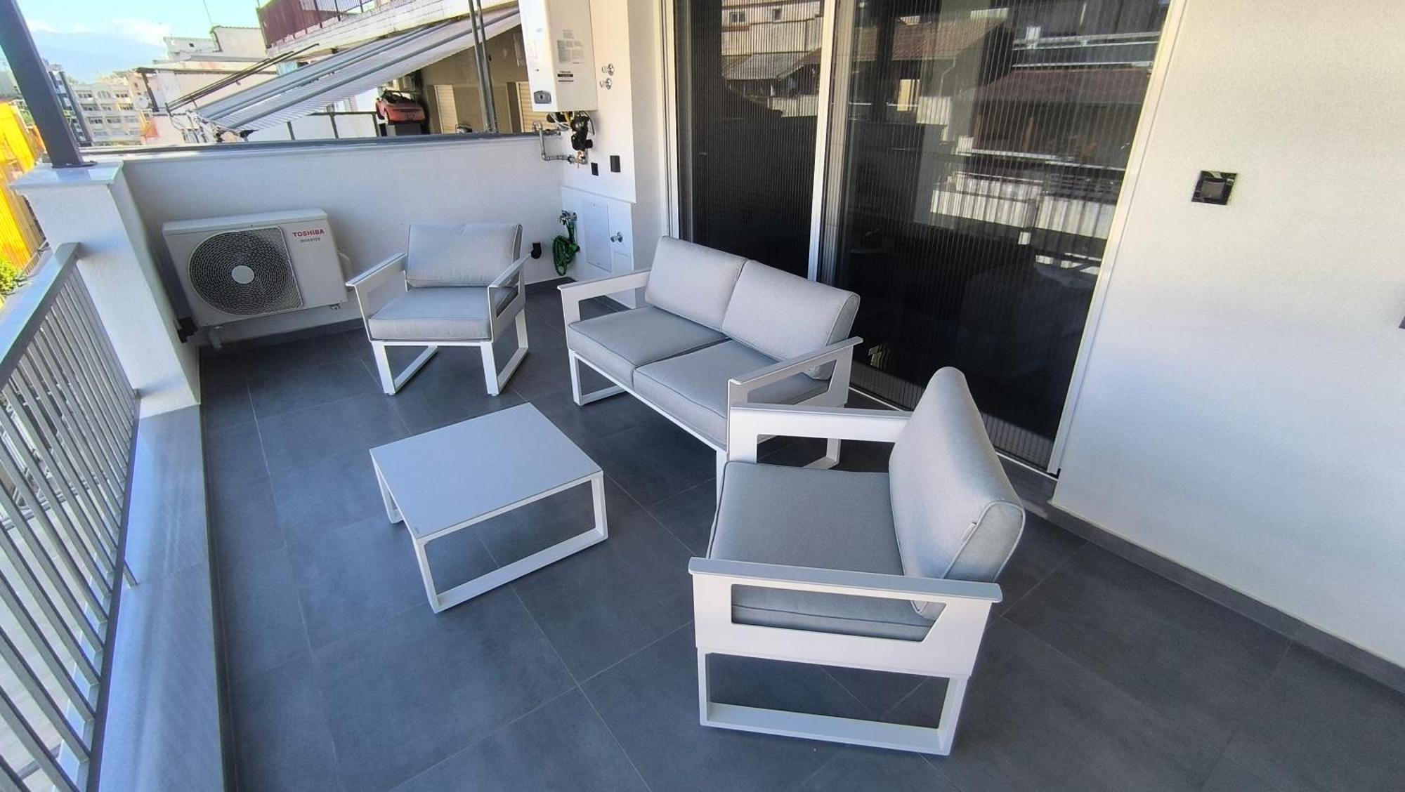 Larisa Absolute Suites, Sky View Smart Home Экстерьер фото