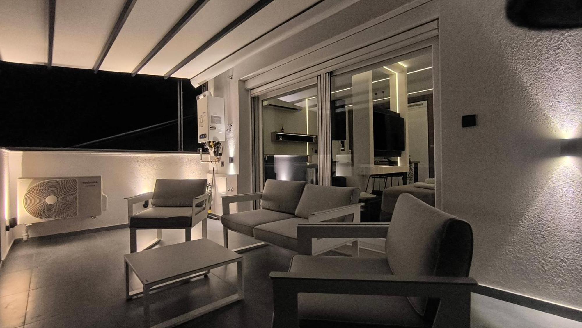 Larisa Absolute Suites, Sky View Smart Home Экстерьер фото
